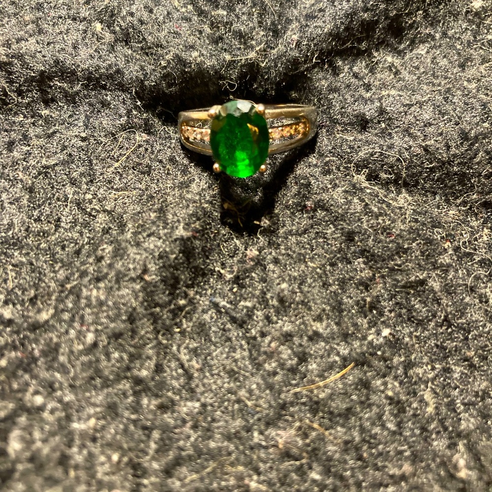 Costume ring beautiful yet simple